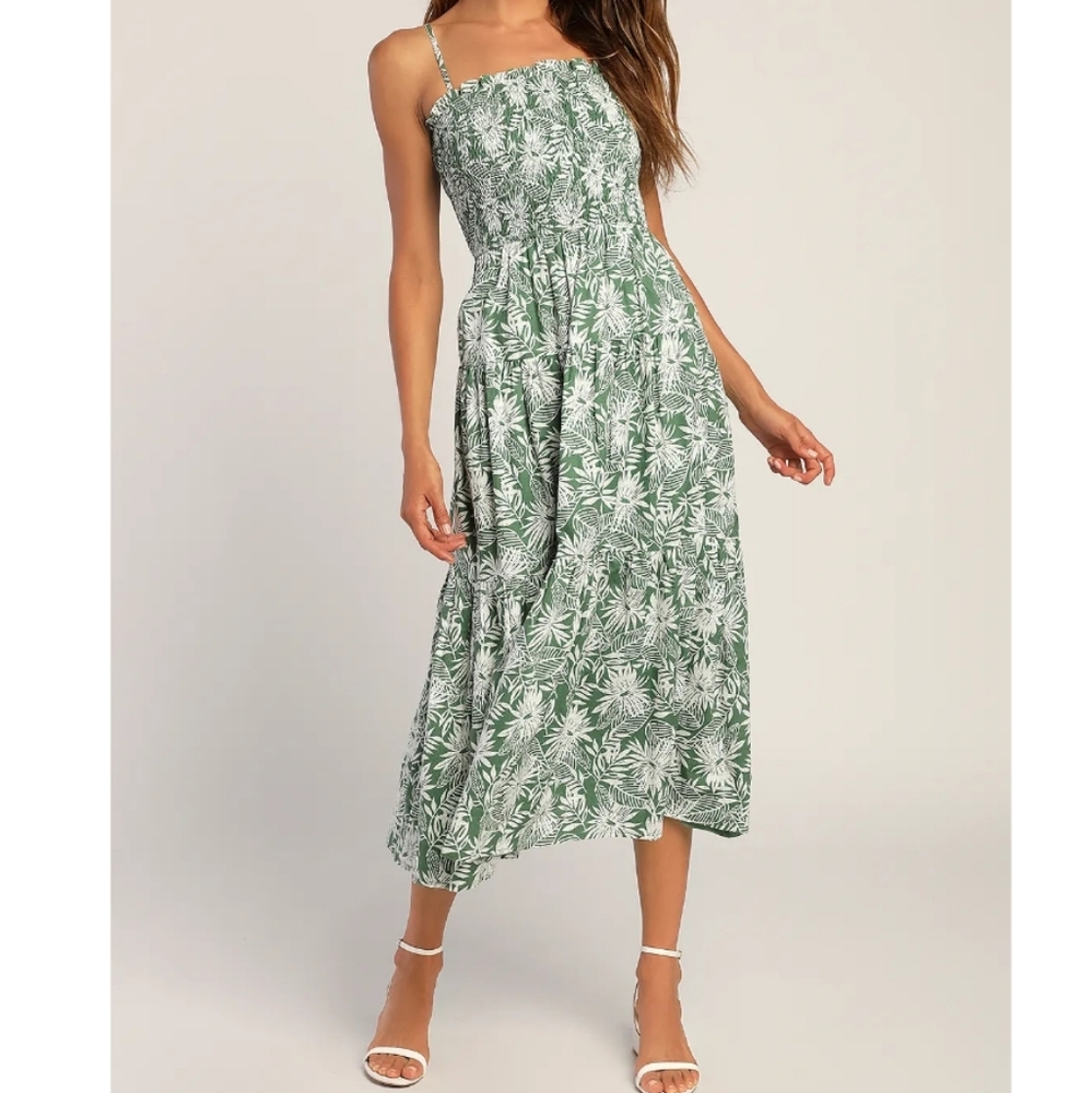 Find Me In The Tropics Green Leaf Print Lulu's Green and White Floral Midi Dress